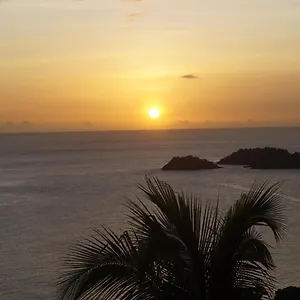 Hébergement de vacances Sunset Sea Les Hauts De Malendure